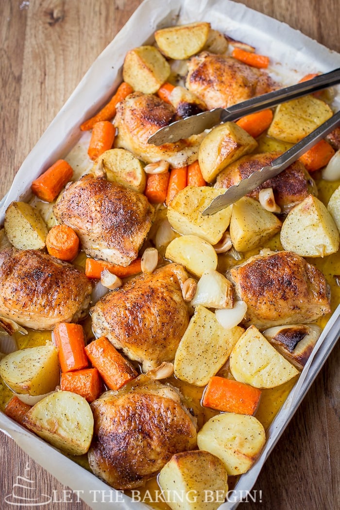 One Pot Chicken & Potatoes, simple & delicious dinner idea. Just toss in the baking dish with seasoning & roast! By LetTheBakingBeginBlog.com